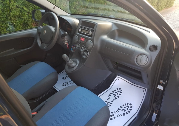 Fiat Panda cena 13700 przebieg: 175000, rok produkcji 2011 z Osiek małe 137